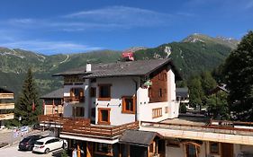 Hotel De La Poste